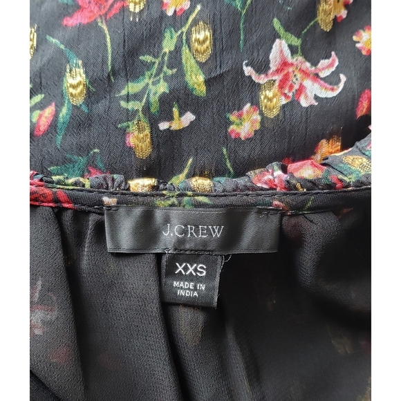 35. NWOT J.Crew Ruffleneck top in midnight vintage floral - Picture 7 of 7